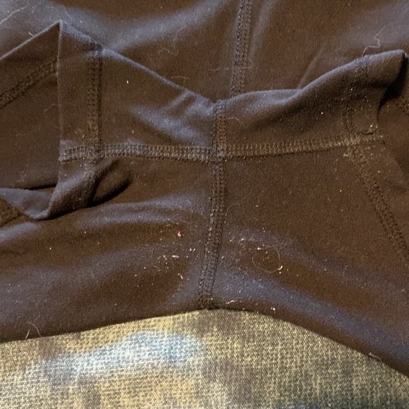 Lululemon and One Tooth shorts - Picture 5 of 9